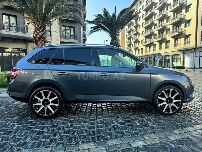 Skoda Fabia 2015, 192,500 km - 1.2 l - Bakı
