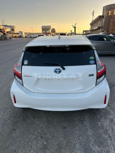Toyota Aqua 2019, 65,000 km - 1.5 l - Bakı