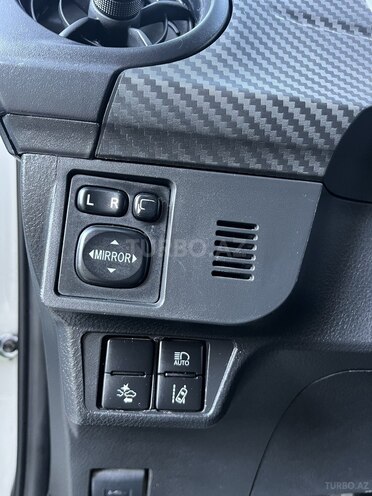Toyota Corolla Axio 2017, 185,000 km - 1.5 l - Bakı