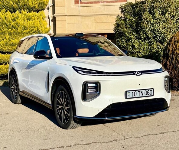 Changan  2025, 700 km - 1.5 l - Tovuz