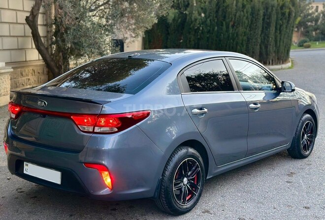 Kia Rio 2018, 128,000 km - 1.6 l - Bakı