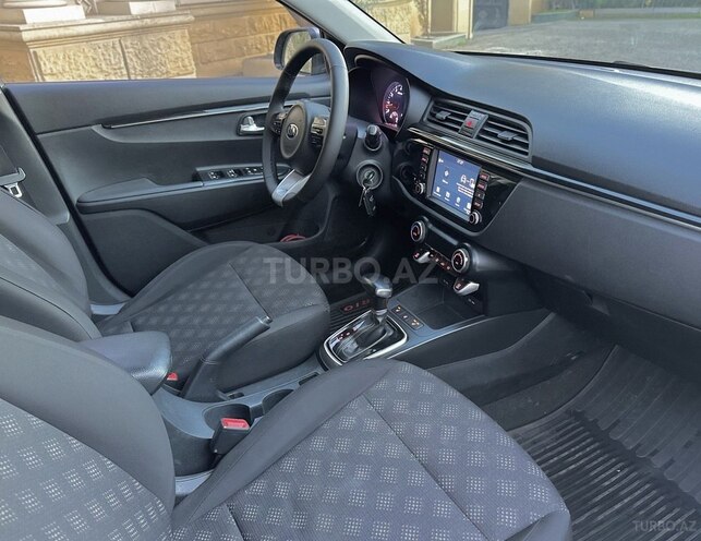 Kia Rio 2018, 128,000 km - 1.6 l - Bakı