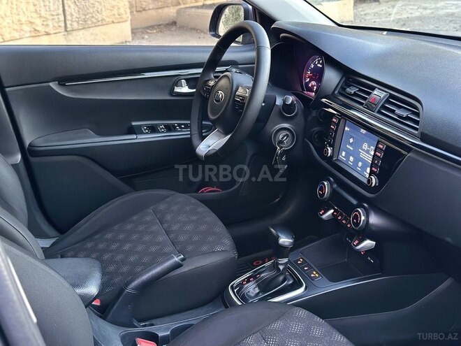 Kia Rio 2018, 128,000 km - 1.6 l - Bakı