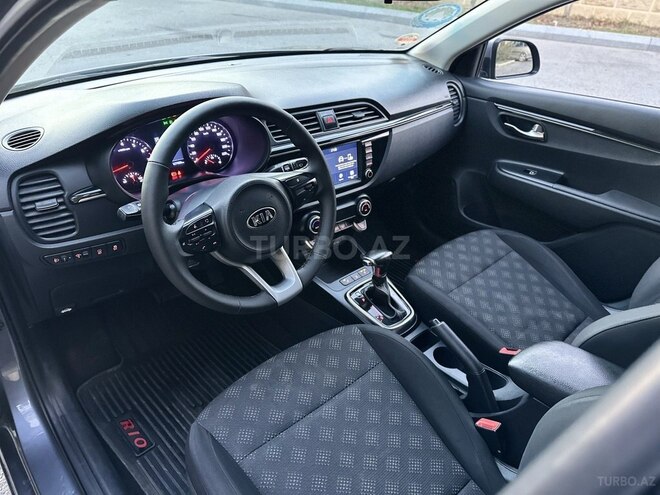 Kia Rio 2018, 128,000 km - 1.6 l - Bakı