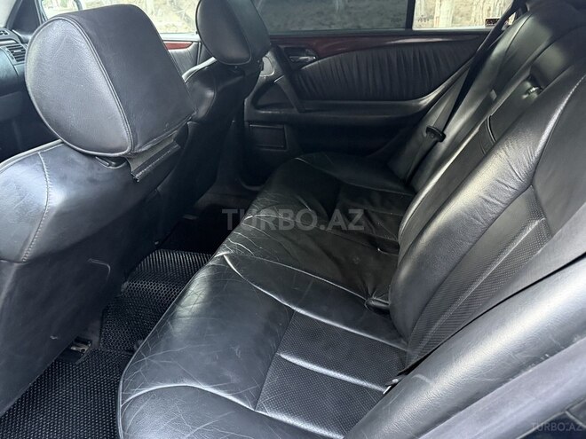 Mercedes E 220 1998, 258,000 km - 2.2 l - Bakı