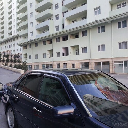 Mercedes C 200 1995, 289,000 km - 2.0 l - Bakı