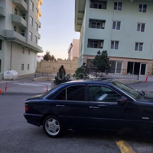 Mercedes C 200 1995, 289,000 km - 2.0 l - Bakı