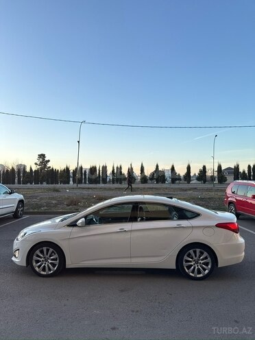 Hyundai i40 2013, 110,000 km - 2.0 l - Gəncə