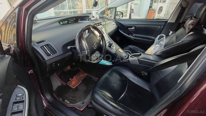 Toyota Prius 2013, 255,000 km - 1.8 l - Bakı