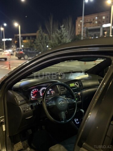 Toyota Corolla 2004, 260,725 km - 1.4 l - Sumqayıt