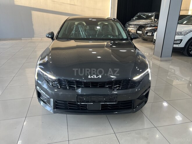 Kia K5-7