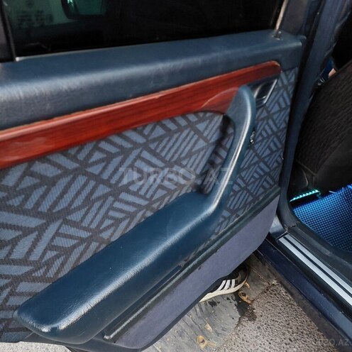 Mercedes C 200 1995, 289,000 km - 2.0 l - Bakı