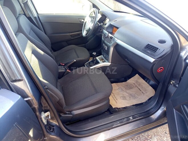 Opel Astra 2009, 250,000 km - 1.4 l - Goranboy