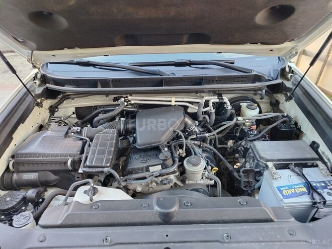 Toyota Land Cruiser Prado 2013, 137,120 km - 2.7 l - Bakı