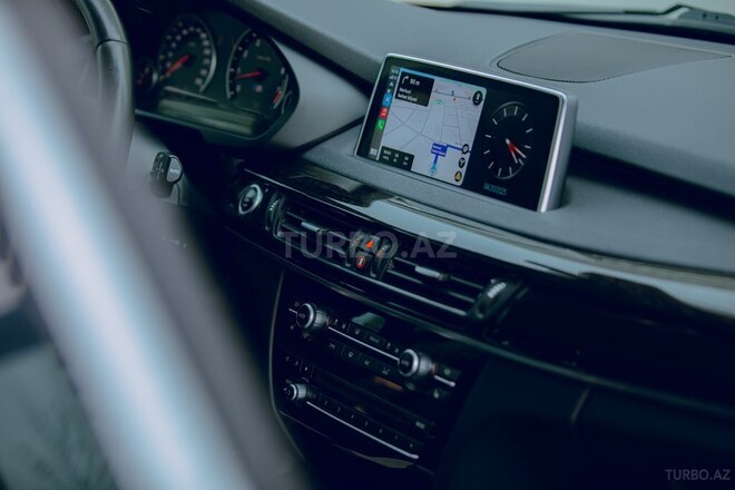 BMW X5 2018, 143,800 km - 3.0 l - Bakı
