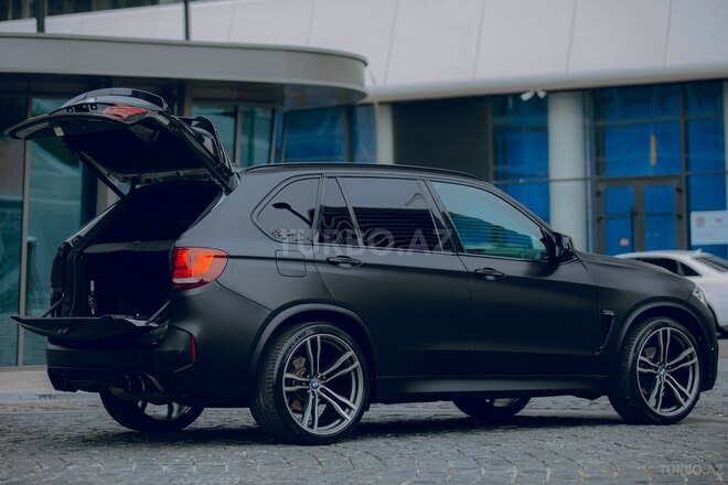 BMW X5 2018, 143,800 km - 3.0 l - Bakı
