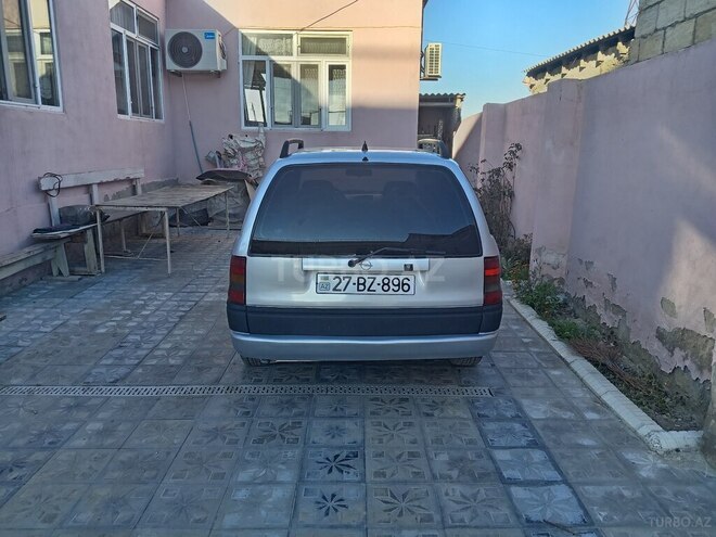 Opel Astra 1997, 300,000 km - 1.6 l - Sumqayıt