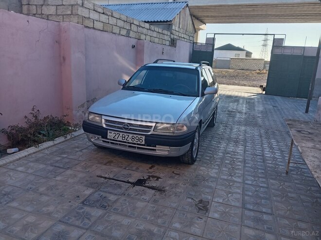 Opel Astra 1997, 300,000 km - 1.6 l - Sumqayıt
