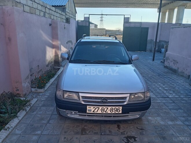 Opel Astra 1997, 300,000 km - 1.6 l - Sumqayıt