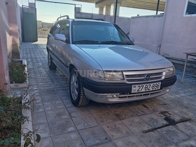 Opel Astra 1997, 300,000 km - 1.6 l - Sumqayıt