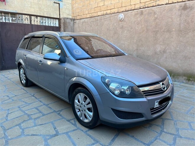 Opel Astra 2010, 190,000 km - 1.8 l - Bakı