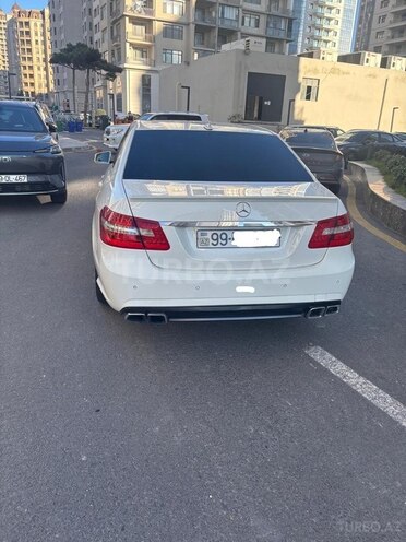 Mercedes E 250 2010, 232,800 km - 1.8 l - Bakı