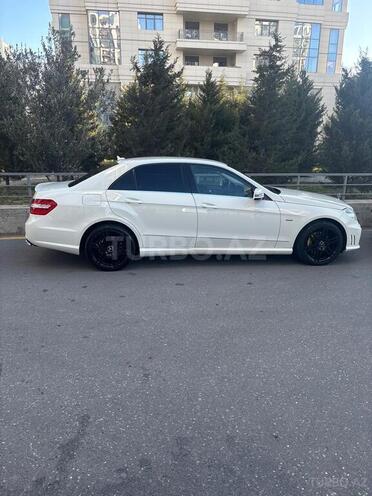 Mercedes E 250 2010, 232,800 km - 1.8 l - Bakı