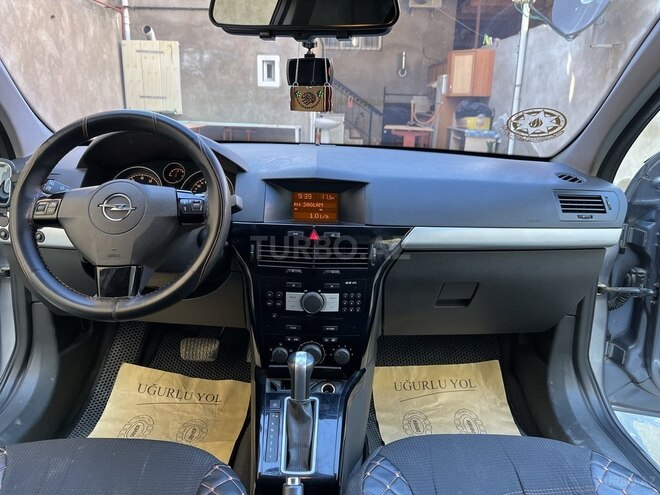 Opel Astra 2010, 190,000 km - 1.8 l - Bakı
