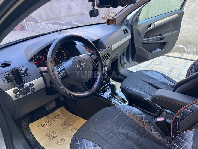 Opel Astra 2010, 190,000 km - 1.8 l - Bakı