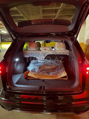 Geely Monjaro-14