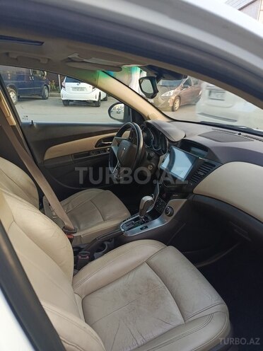 Chevrolet Cruze 2011, 385,000 km - 1.4 л - Bakı