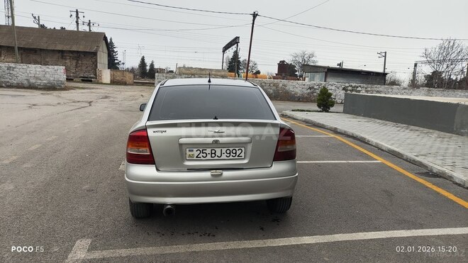 Opel Astra-4