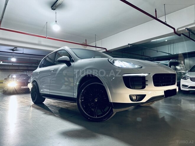 Porsche Cayenne S-5