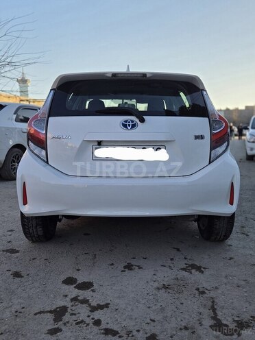 Toyota Aqua 2019, 110,000 km - 1.5 л - Bakı