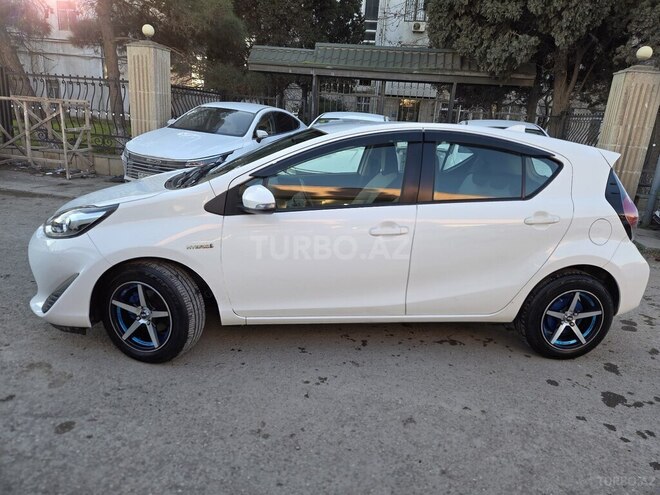 Toyota Aqua 2019, 110,000 km - 1.5 л - Bakı