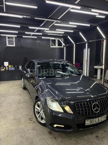 Mercedes E 220 2009, 377,000 km - 2.1 l - Bakı