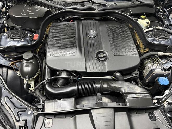 Mercedes E 220 2009, 377,000 km - 2.1 l - Bakı