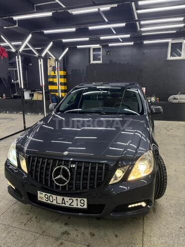 Mercedes E 220 2009, 377,000 km - 2.1 l - Bakı