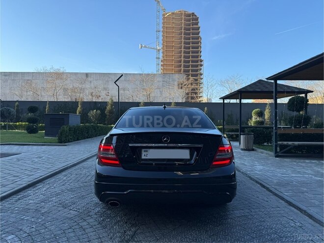 Mercedes C 250 2012, 211,000 km - 1.8 l - Bakı