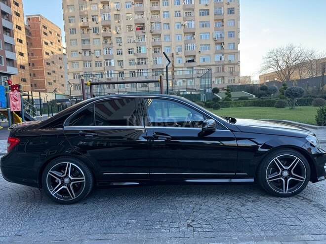 Mercedes C 250 2012, 211,000 km - 1.8 l - Bakı