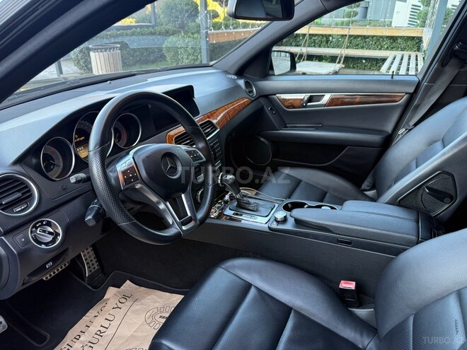Mercedes C 250 2012, 211,000 km - 1.8 l - Bakı