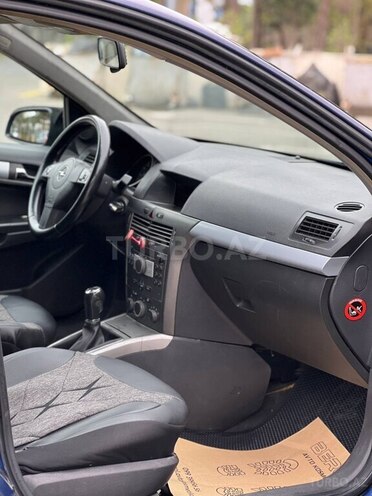 Opel Astra 2006, 286,455 km - 1.4 l - Bakı