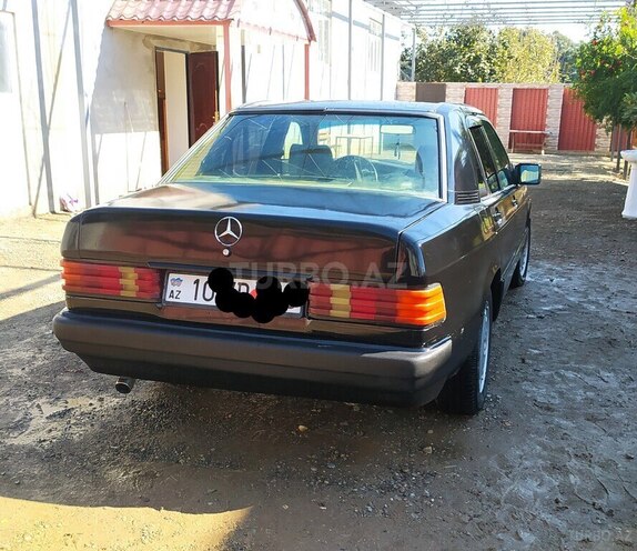 Mercedes 190 1992, 280,000 km - 2.3 л - Cəlilabad