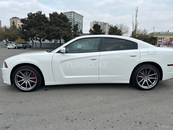 Dodge Charger-5