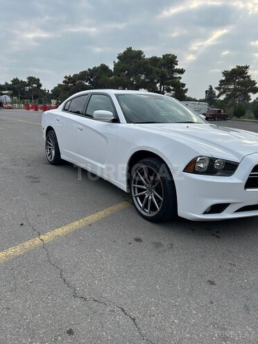 Dodge Charger-3