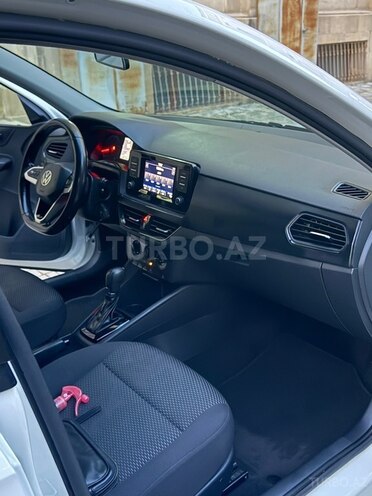 Volkswagen Polo 2021, 117,552 km - 1.6 л - Bakı