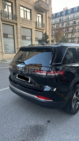Jeep Grand Cherokee-3
