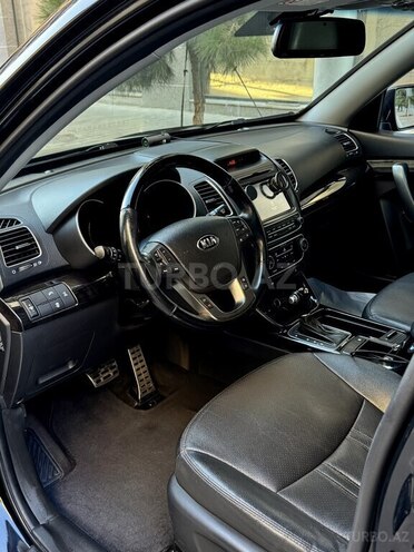 Kia Sorento 2013, 127,000 km - 2.0 l - Şəki