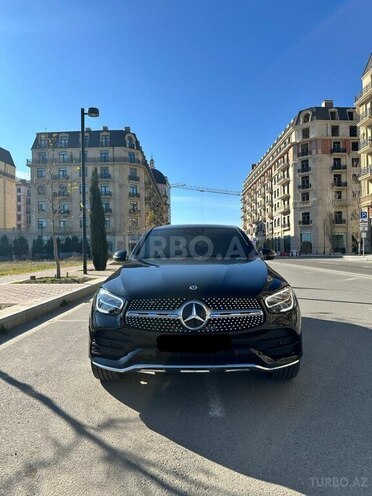 Mercedes GLC 300 e 4MATIC Coupe-1