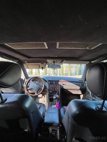 Mercedes E 230 1997, 580,000 km - 2.3 l - Bakı